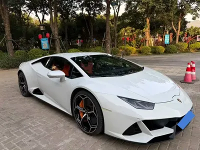 Lamborghini Huracán 2021, 19000 км, за 2097700 CNY - фото 4