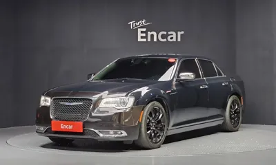 Chrysler 300C · 2015 год