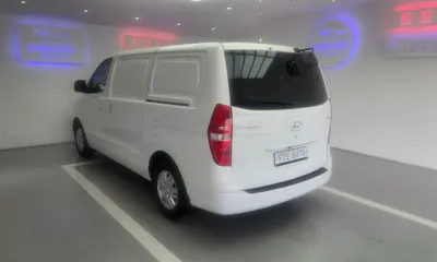 Hyundai Starex 2017, 270000 км, за 5200000 KRW