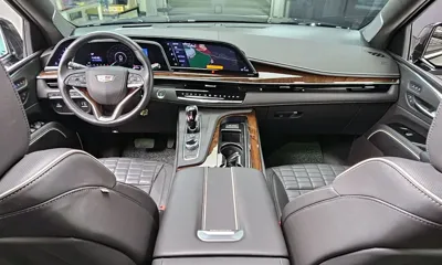 Cadillac Escalade 2022, 34739 км, за 83600000 KRW - фото 7