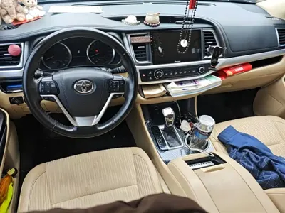 Toyota Highlander 2019, 81100 км, за 103000 CNY - фото 12