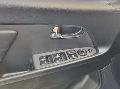 Kia Sportage 2013, 127756 км, за 5490000 KRW - фото 12