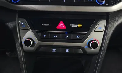 Hyundai Avante 2016, 107661 км, за 7500000 KRW - фото 19