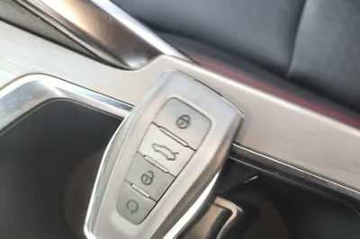 Geely Auto Coolray 2019, 84500 км, за 42657.26 CNY - фото 23