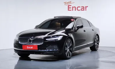 Volvo S90 · 2022 год