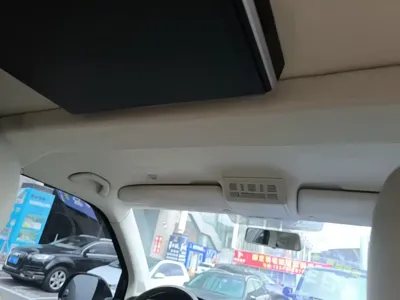 Volkswagen Caravelle 2018, 139400 км, за 145800 CNY - фото 18