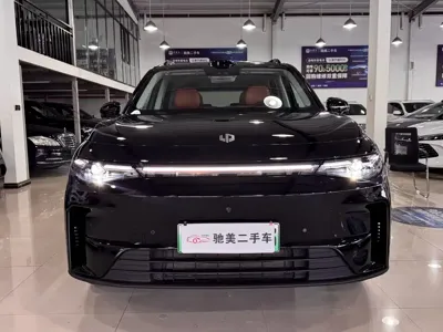 Leapmotor Leapmotor C16 2025, 9000 км, за 139800 CNY