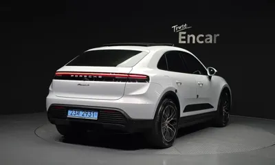 Porsche Macan 2025, 6443 км, за 109500000 KRW