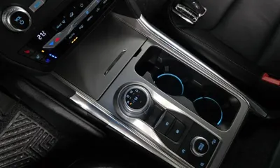 Ford Explorer 2020, 44023 км, за 27500000 KRW - фото 9