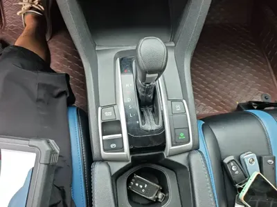 Honda Civic 2019, 80200 км, за 60900 CNY - фото 14