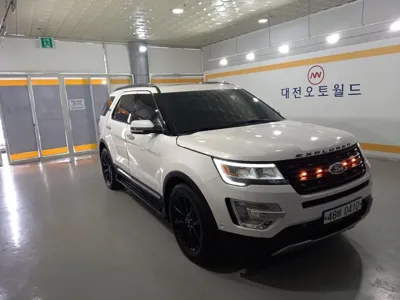 Ford Explorer 2016, 178000 км, за 9800000 KRW
