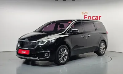 Kia Canival · 2018 год