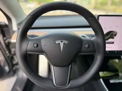 Tesla Model 3 2020, 70000 км, за 99000 CNY - фото 10