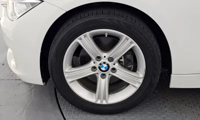 BMW 3-Series 2015, 83320 км, за 12500000 KRW - фото 5