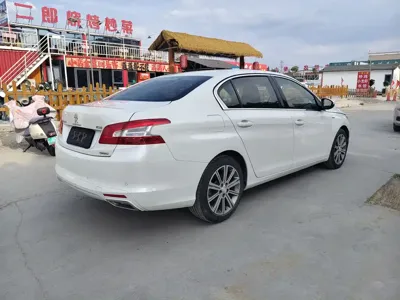 Peugeot 408 2018, 130000 км, за 21600 CNY - фото 4