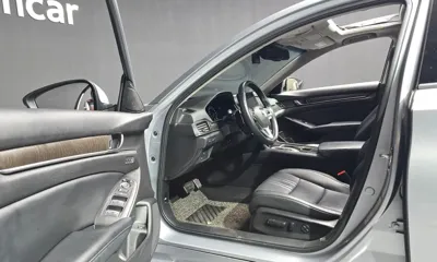 Honda Accord 2018, 118193 км, за 16500000 KRW - фото 10