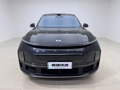 Li Auto Li L8 2025, 26000 км, за 269800 CNY