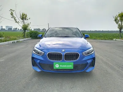 BMW 1 Series 2020, 97200 км, за 54300 CNY
