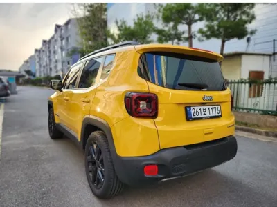 Jeep Renegade 2023, 28353 км, за 24900000 KRW