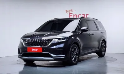 Kia Canival · 2023 год