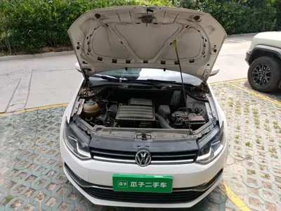 Volkswagen Polo 2016, 82800 км, за 26600 CNY - фото 17