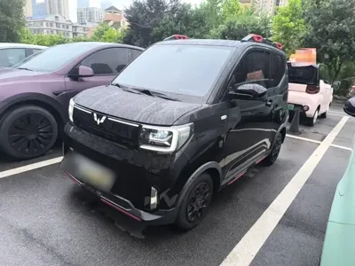 Wuling MINIEV 2023, 27900 км, за 30200 CNY