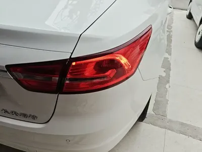 Ford Escort 2017, 112400 км, за 24100 CNY - фото 8