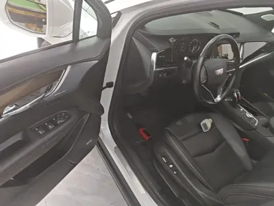Cadillac XT6 2021, 89400 км, за 162000 CNY - фото 16