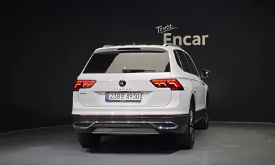 Volkswagen Tiguan 2023, 43239 км, за 28800000 KRW - фото 4