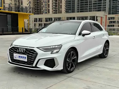 Audi A3 · 2022 год