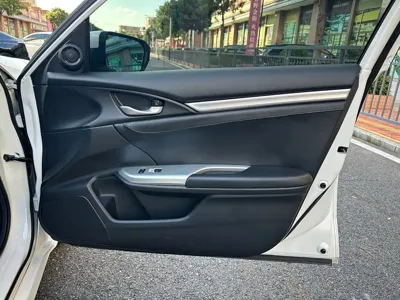 Honda Civic 2018, 88000 км, за 48800 CNY - фото 16