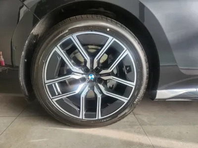 BMW 7-Series 2025, 500 км, за 104140000 KRW - фото 20