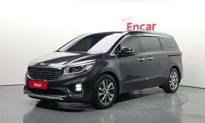Kia Canival · 2019 год