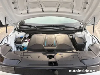 Hyundai Ioniq5 2024, 25618 км, за 19530000 KRW - фото 7