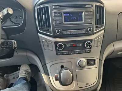 Hyundai Starex 2016, 54000 км, за 11300000 KRW - фото 10