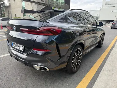 BMW X6 2026, 4800 км, за 131000000 KRW