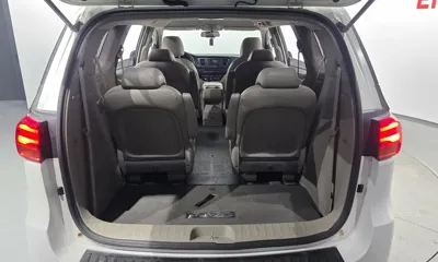 Kia Canival 2019, 156450 км, за 8600000 KRW - фото 20