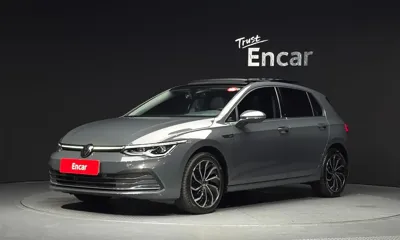 Volkswagen Golf · 2023 год