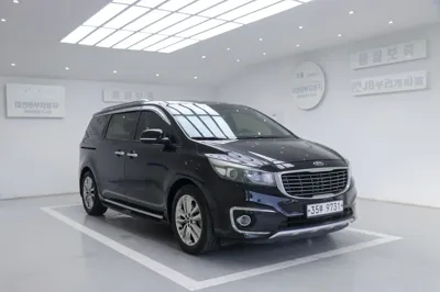 Kia Canival 2015, 305698 км, за 5500000 KRW