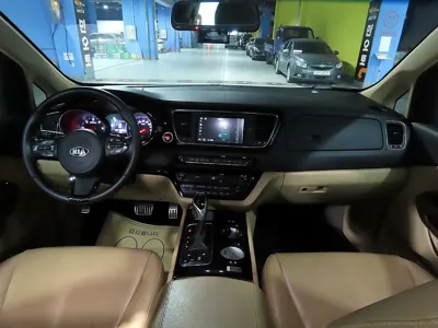 Kia Canival 2015, 227842 км, за 9990000 KRW - фото 7