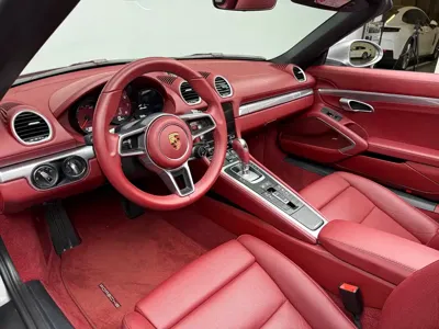 Porsche 718 2022, 21700 км, за 408000 CNY - фото 4