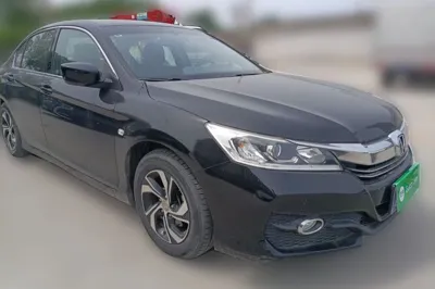 Honda Accord 2016, 86400 км, за 81285.33 CNY