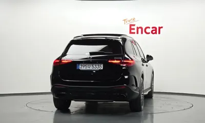 Mercedes-Benz GLC-Class 2024, 8166 км, за 47434.2 USD - фото 4