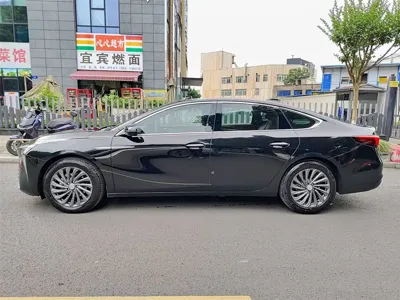 Buick LaCrosse 2025, 14000 км, за 128800 CNY
