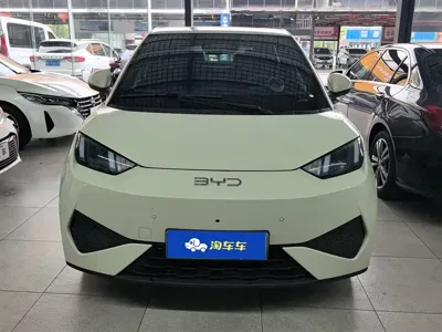 BYD Seagull 2025, 12500 км, за 54000 CNY