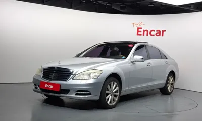 Mercedes-Benz S-Class · 2011 год