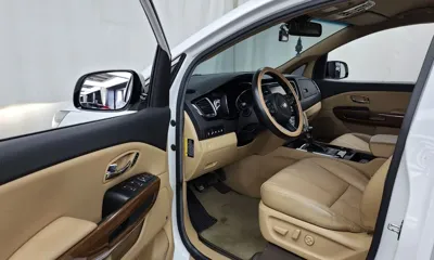 Kia Canival 2018, 148648 км, за 15000000 KRW - фото 10