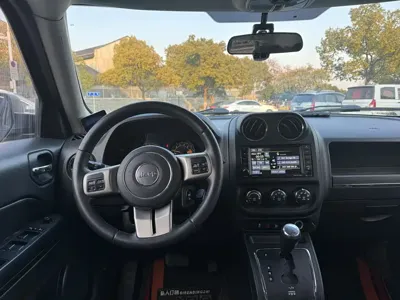 Jeep Patriot 2014, 110000 км, за 16800 CNY