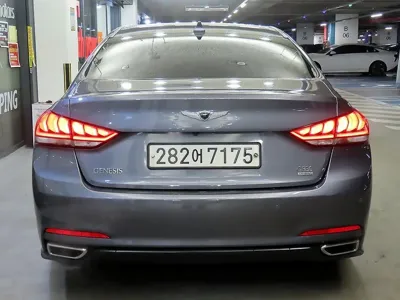Hyundai Genesis 2016, 172602 км, за 7900000 KRW - фото 5