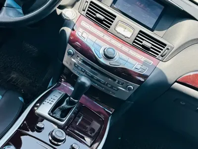 Infiniti Q70 2015, 60000 км, за 73800 CNY - фото 19